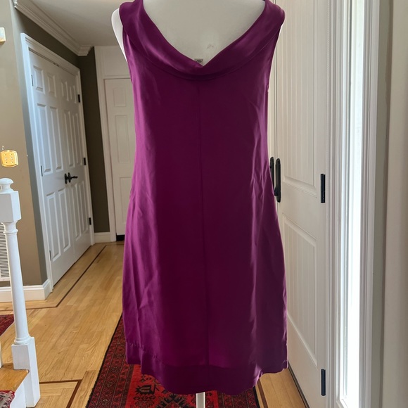 Banana Republic women’s purple silk mini dress - Picture 6 of 9